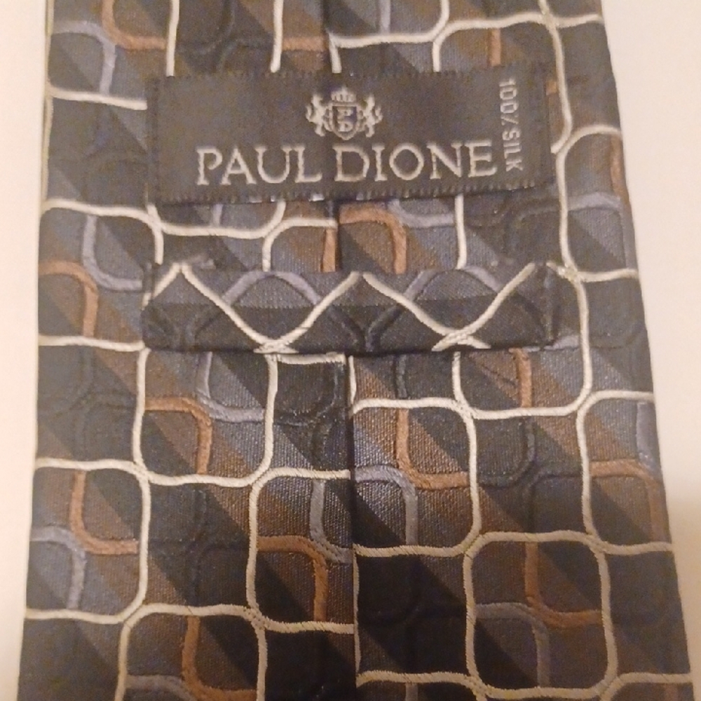 PAUL DIONE Sophisticated Black and Brown Geometric100% Silk Tie. - Picture 7 of 9